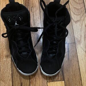 Kids Black Jordan Basketball Shoes